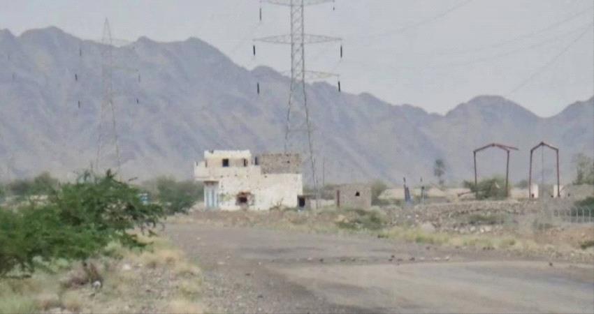 الحوثيون يعاودون استهداف بلدتي الفازة والجبلية بالحديدة