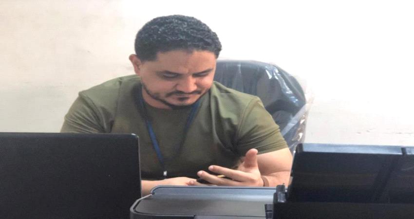 مسؤول محلي يغادر العاصمة عدن عقب تلقيه تهديدات بالتصفية 