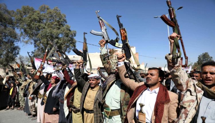 جماعة الحوثي الثلاثاء إلى تمسكها بمواصلة هجماتها ضد الموانئ لمنع تصدير النفط