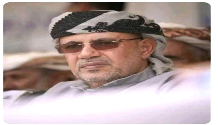 السلطان آل عفرار يدعو لوقف اقتتال قبلي ينذر بتفجير الوضع في المهرة