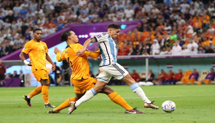 الأرجنتين تحبط مفاجأة هولندا وتتأهل لنصف نهائي المونديال