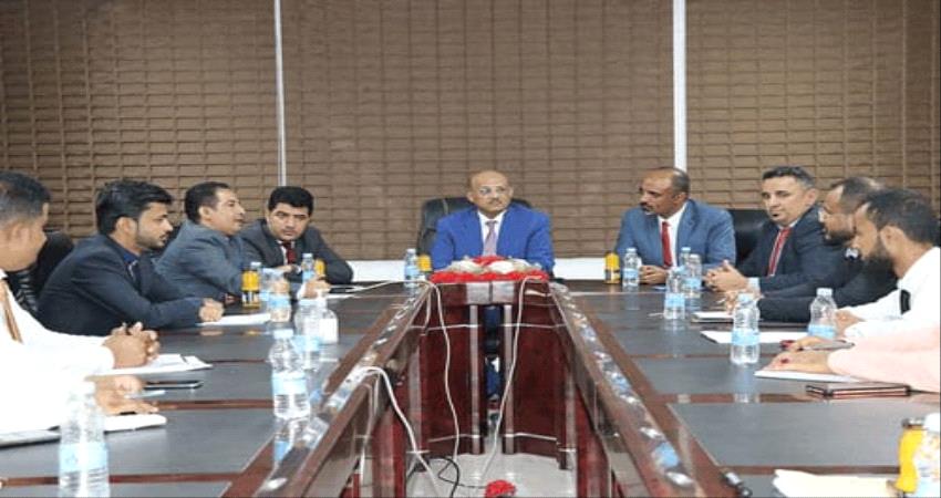 محافظ البنك المركزي  يؤكد على توفير كافة أنواع الحماية والدعم لفريق التفتيش الميداني