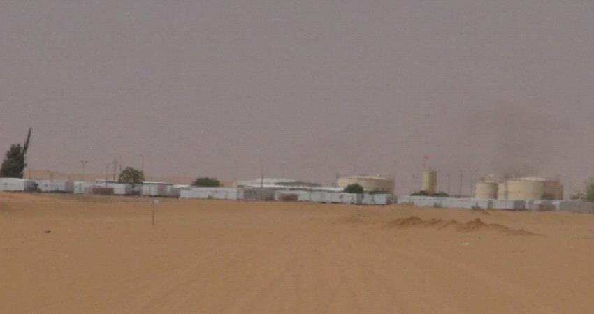 تقرير : أكثر من 80 بئراً في حقول عسيلان مستباحة لصالح  رموز النهب القبلي العائلي اليمني"صور"