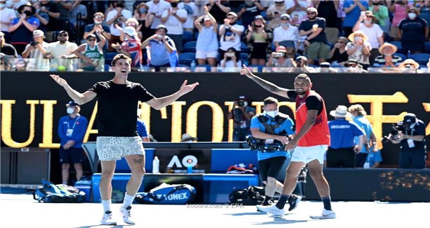 كيريوس وكوكيناكيس يتأهلان لنهائي زوجي أستراليا