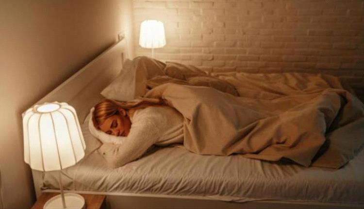 مخاطر التعرض للضوء أثناء النوم.. سكري وقلب وسمنة