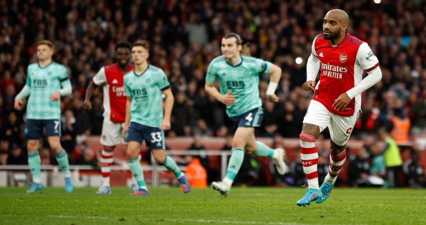 أرسنال يستعيد المركز الرابع بهزيمة ليستر سيتي في الدوري الإنجليزي الممتاز 