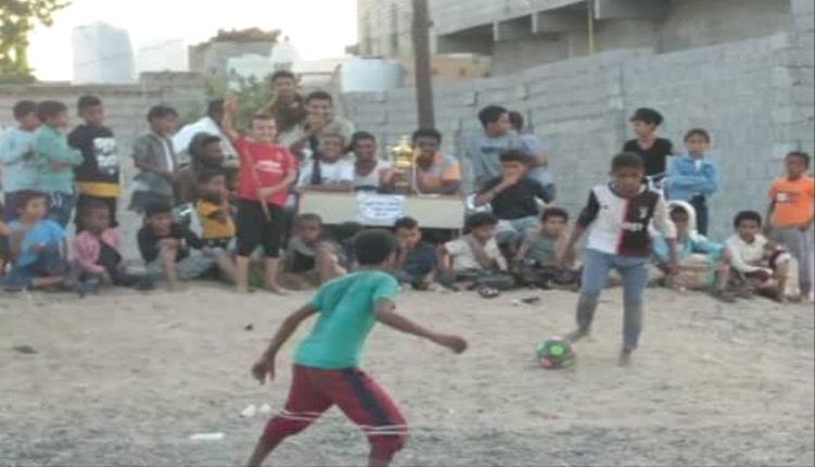 جمعية أهلية تنظم مباراة كروية بين شباب وأطفال إحياء صبر بتبن