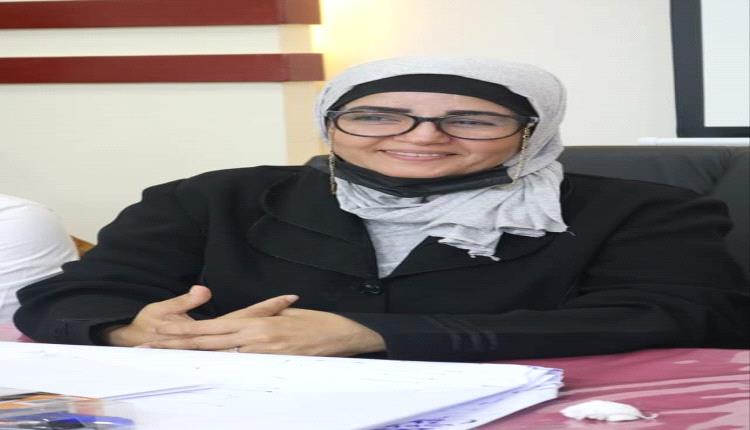 دكتورة الجازعي  لـ"عدن تايم" : نعمل بمبدأ الثواب والعقاب ونتخذ الإجراءات حيال المُتقاعسين ونُكرم مَن يستحق 