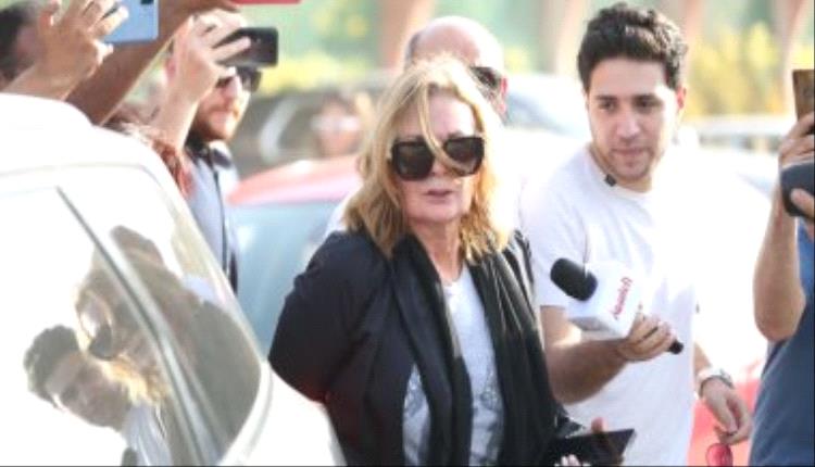 (صور) نجوم الفن يشيعون جثمان الفنان هشام سليم إلى مثواه الأخير