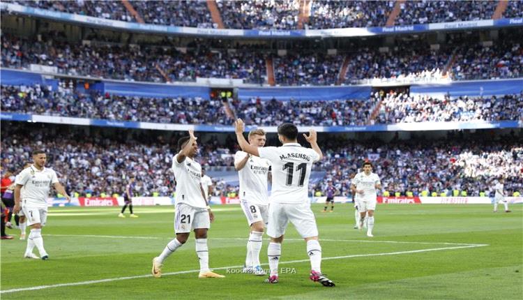 تشكيلة برشلونة و ريال مدريد الرسمية في الكلاسيكو