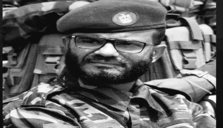 عبد اللطيف السيد .. السيف "المُصْلَت.. إذْ يأتي المنيةَ مبتسماً"