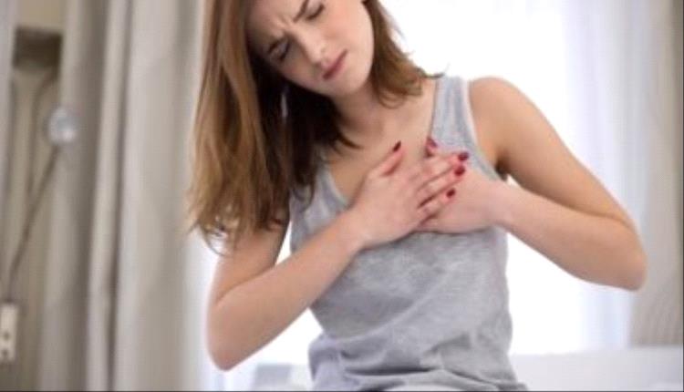 تعرف على الفرق بين أعراض الارتجاع المريئي والنوبات القلبية