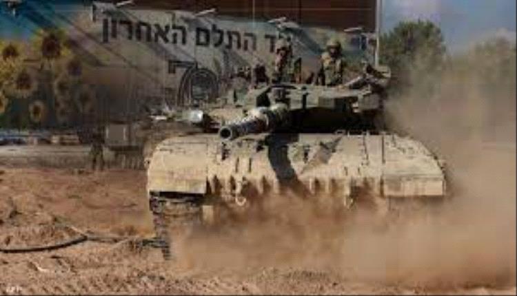 صاروخ يضرب قاعدة إسرائيلية ..
