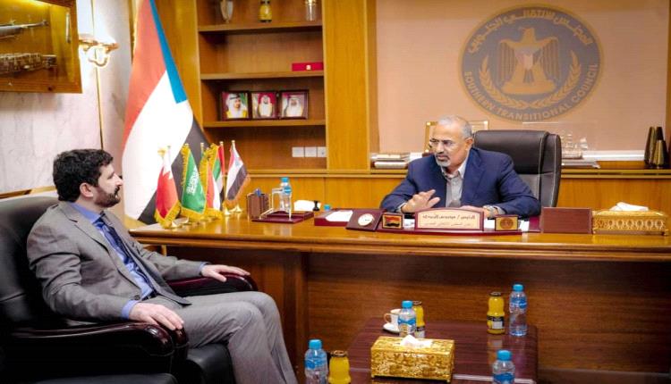 الرئيس الزُبيدي يدعو لحشد القوى الوطنية في صنعاء لمجابهة الحوثي
