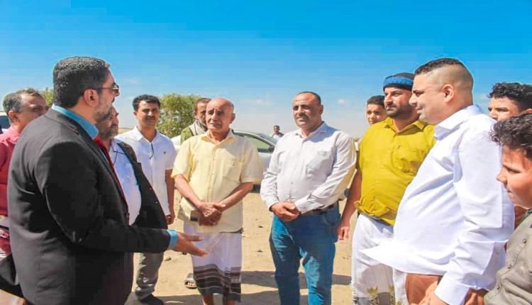 مدير عام تبن يتفقد مشروع النور السكني الحديث في المديرية 