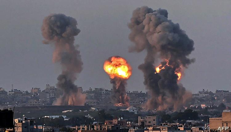 هكذا قام جندي اسرائيلي بتدمير 56 مبنى في غزة بضربة واحدة !