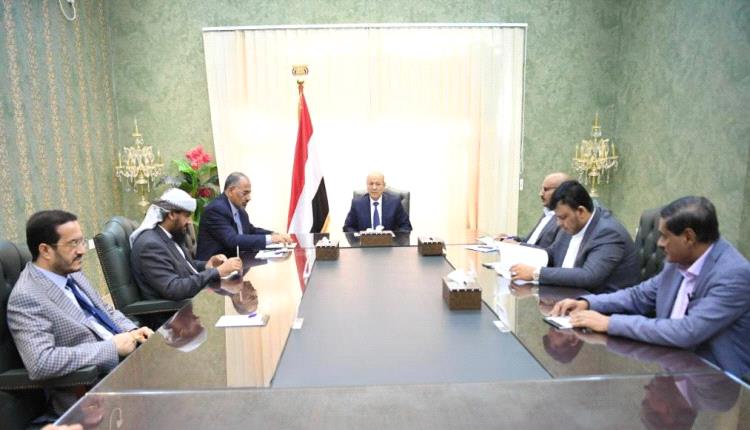 مطالبة المجلس الرئاسي للعودة الى العاصمة عدن 