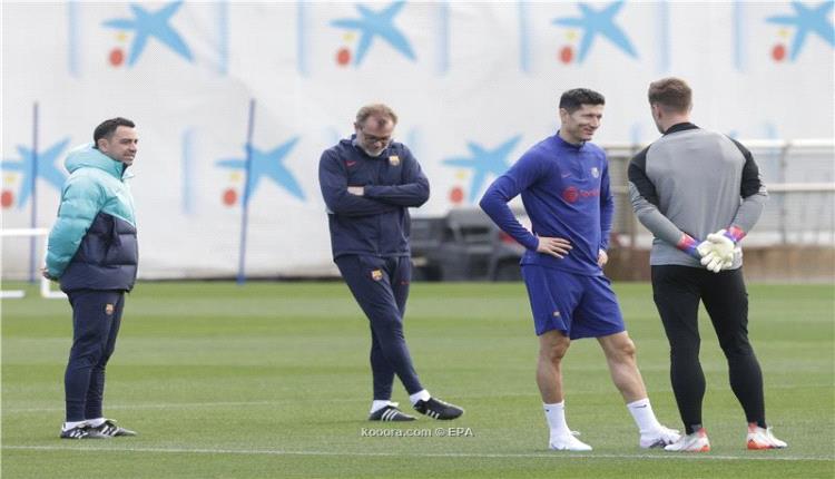 التشكيل الرسمي لموقعة أتلتيك بلباو و برشلونة 