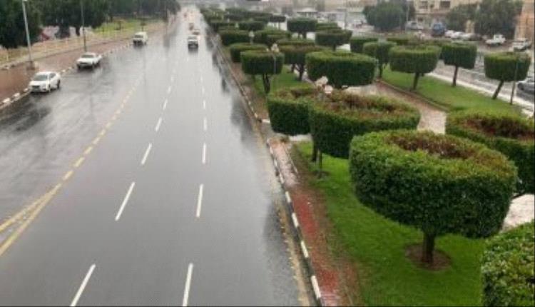 السعودية.. تعليق الدراسة الحضورية فى عدة مناطق بالمملكة بسبب سوء الطقس