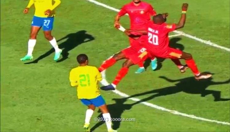 الوداد يقهر صن داونز ليضرب موعدا مكررا مع الأهلي بنهائي الأبطال