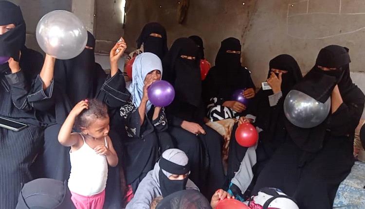 حلقه توعوية لدعم النفسي  لمخيمات النازحين نفدها اتحاد نساء اليمن : عدن