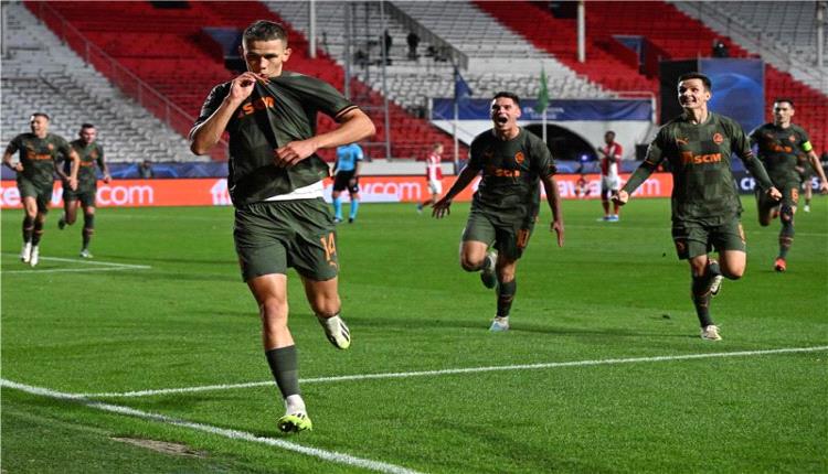 مجموعة برشلونة.. فوز مثير لشاختار على رويال أنتويرب