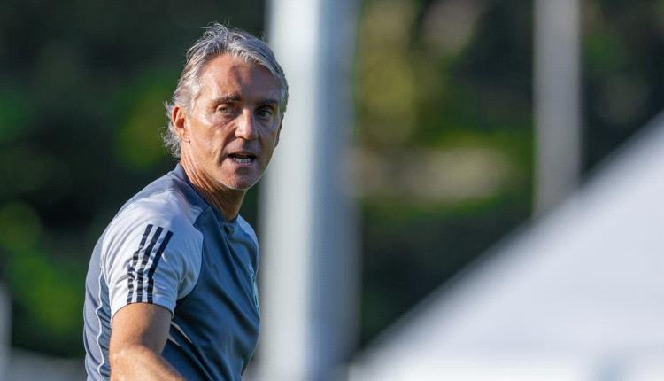 مانشيني يبحث عن فوزه الأول مع السعودية في ودية ضد نيجيريا