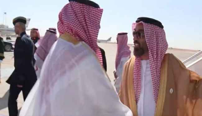 لقطة اثارت الجدل.. الكشف عن حقيقة الخلافات الاماراتية - السعودية !