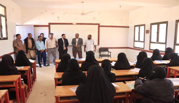 رئيس انتقالي شبوة يشيد بدور المعهد العالي للمعلمين في عملية التأهيل