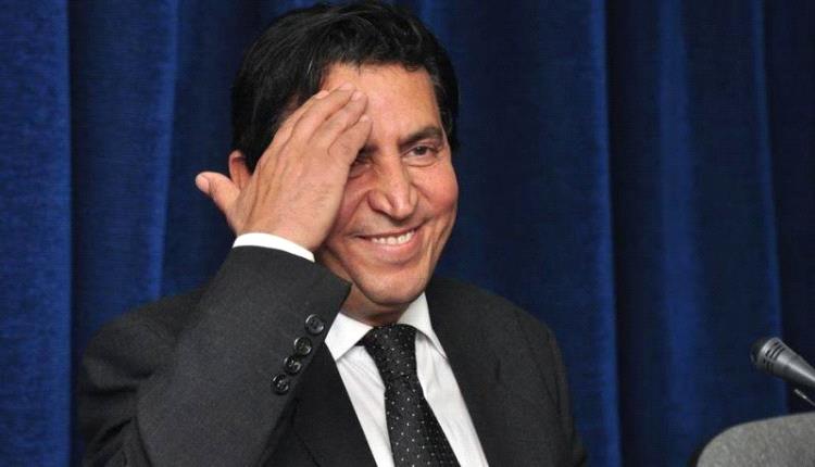 "لا تشك للناس جرحا أنت صاحبه".. نعي واسع للشاعر كريم العراقي