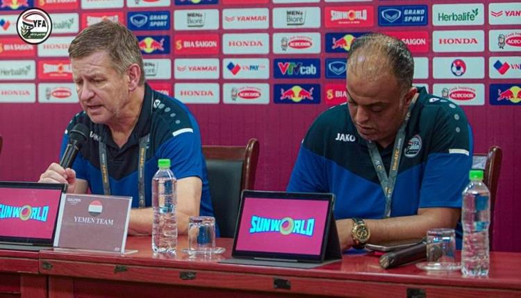 في المؤتمر الصحفي : سكوب لم نكن نستحق الخسارة 