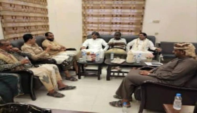 انتقالي المهرة يناقش أهم الصعوبات التي تواجه خدمة الكهرباء بالمحافظة 