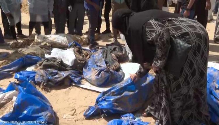 تفاصيل مرعبة عن المقابر الجماعية في غزة ..