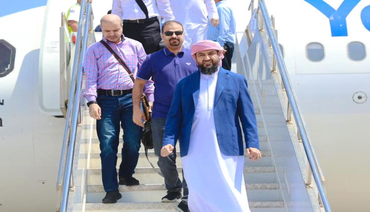 عضو في مجلس القيادة يعود إلى العاصمة عدن