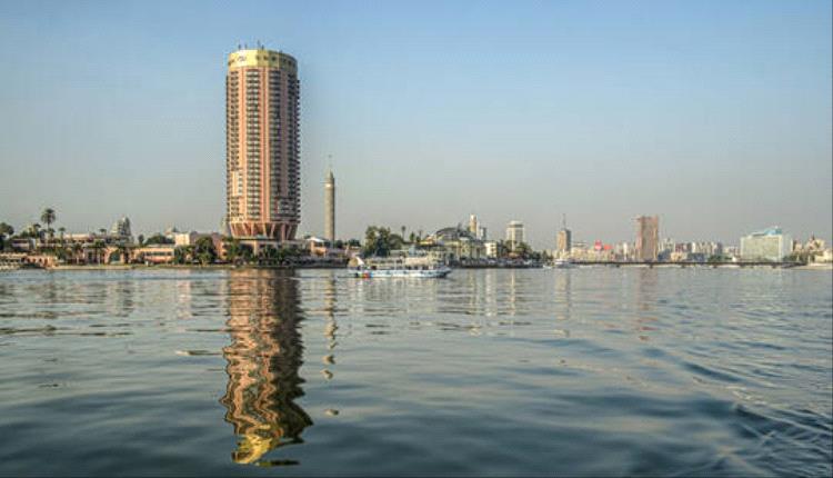 وزير الري المصري يحذر من اقتراب البلاد من حد الشح المائي