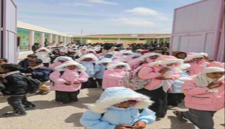 الهلال الإماراتي يواصل توزيع كسوة الشتاء في حضرموت