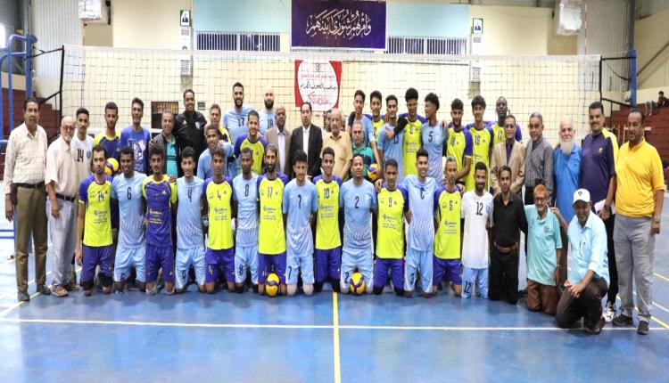 الميناء وشباب القطن يتأهلان للمربع الذهبي في بطولة الدوري العام لكرة الطائرة 