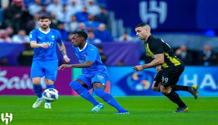 حمد الله وميتروفيتش يتصدران التشكيل المتوقع لقمة الهلال والاتحاد