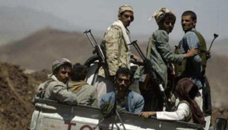 صحيفة: الحوثي يصب الزيت على النار المشتعلة في المنطقة 