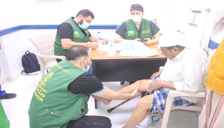 تدشين المشروع الطبي التطوعي لجراحة المفاصل ومضاعفات الكسور بهيئة مستشفى سيئون