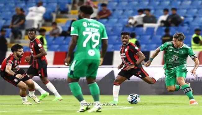 الدوري السعودي.. أهلي جدة يسقط في فخ التعادل أمام الرائد