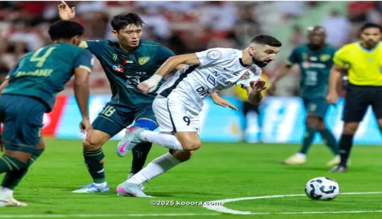 شباب الأهلي يقطع خطوة جديدة نحو الدرع بانتصار ساحق