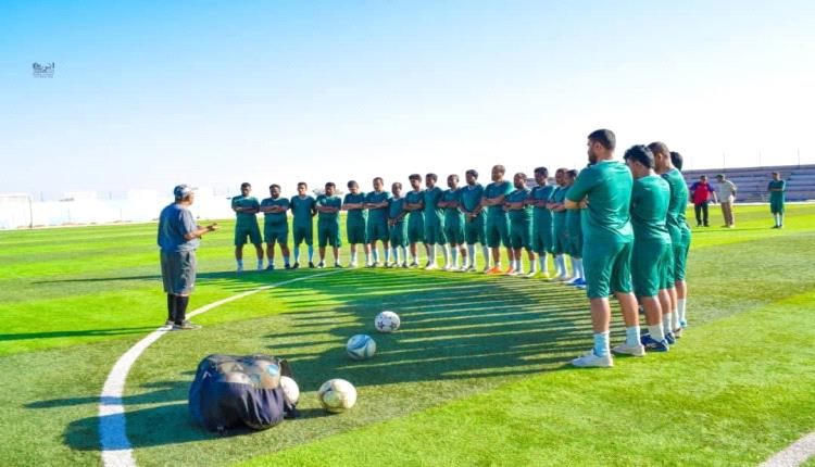 التغذية الصحية وإصابات الملاعب تتصدران فعاليات اليوم التدريبي في الدورة الآسيوية (C) 