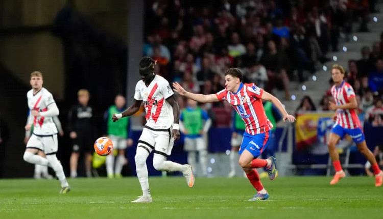 الشباب السعودي يقدم عرضا لنجم فاليكانو