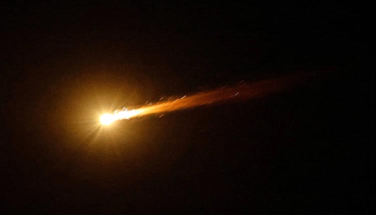 الحوثيون: استهدفنا مطار تل أبيب بصاروخ باليستي فرط صوتي
