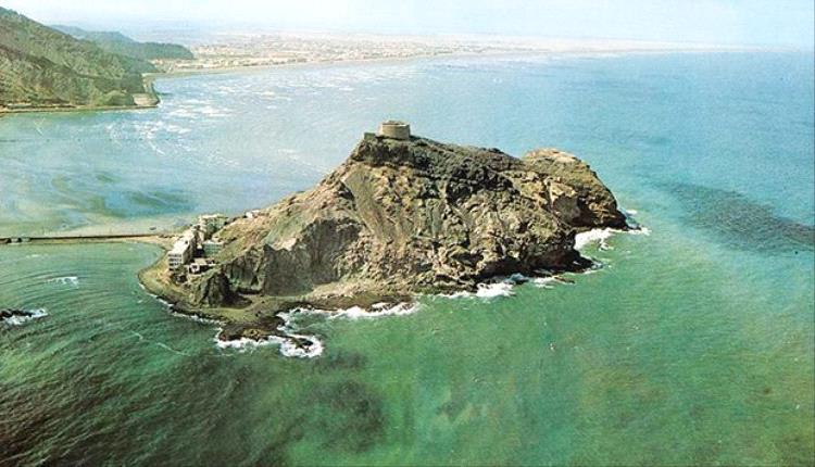 الأرصاد تتوقّع طقساً شديد الحرارة ورطب بالسواحل وجاف بالصحاري وأمطاراً بالمرتفعات الجبلية