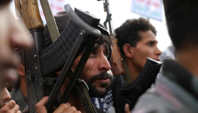 امرأة تتصدى لعناصر حوثية مسلحة حاصرت منزلها بذمار
