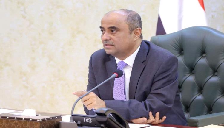 سالم بن بريك.. كلنا معك في محاربة الفساد