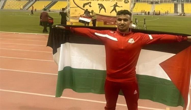 إسرائيل تقتل عداء فلسطينيا دوليا عند مركز مساعدات في خان يونس