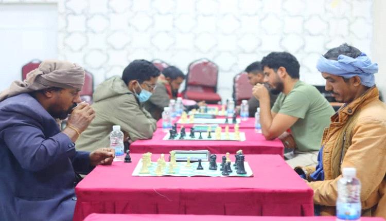 ثلاثة متأهلين يقتربون من حسم اللقب في بطولة الشطرنج الفردية بأولمبياد شبوة الرياضي